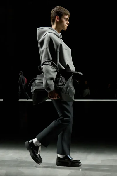 Look 39